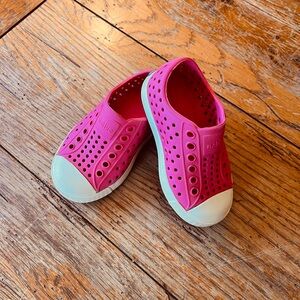 Native Jefferson Kid's Slip-On Regular Sneaker Magenta C5